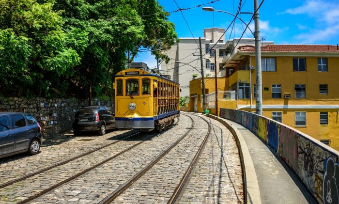 Bondinho no famoso bairro de Santana Tereza no Rio de Janeiro