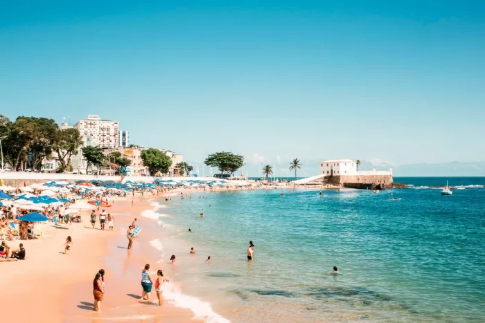 Praia do Porto da Barra em Salvador Bahia