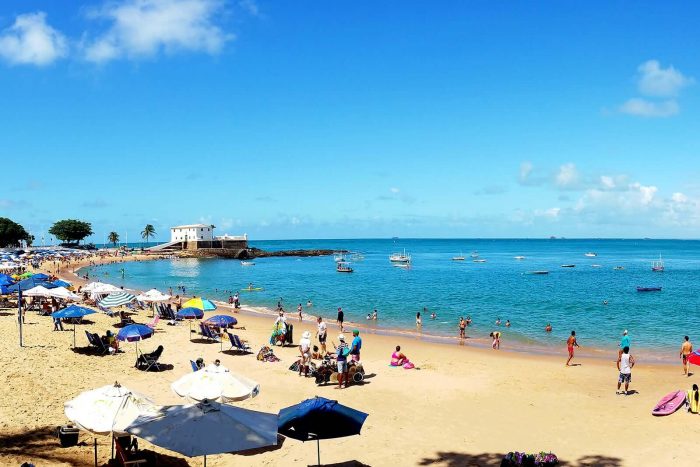 Praia do Porto da Barra Salvador Bahia